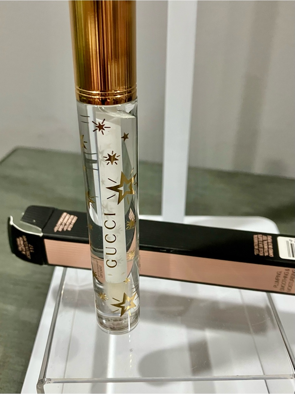 Gucci Lip Gloss - Shade 117 Joslyn Clair (clear)